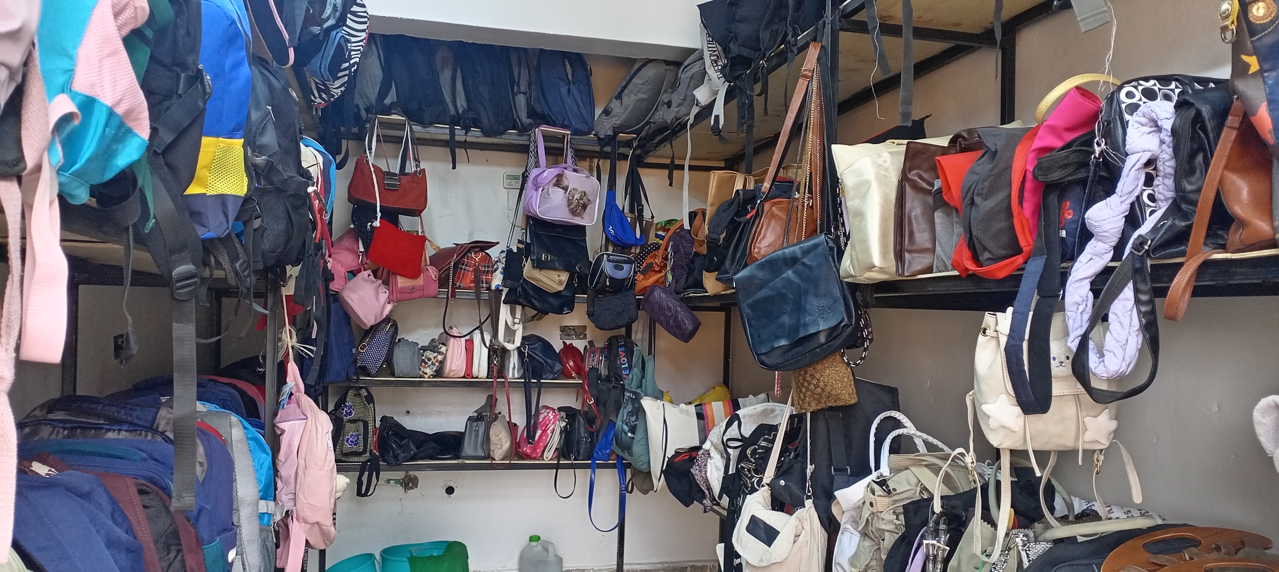 BAGS PARADISE