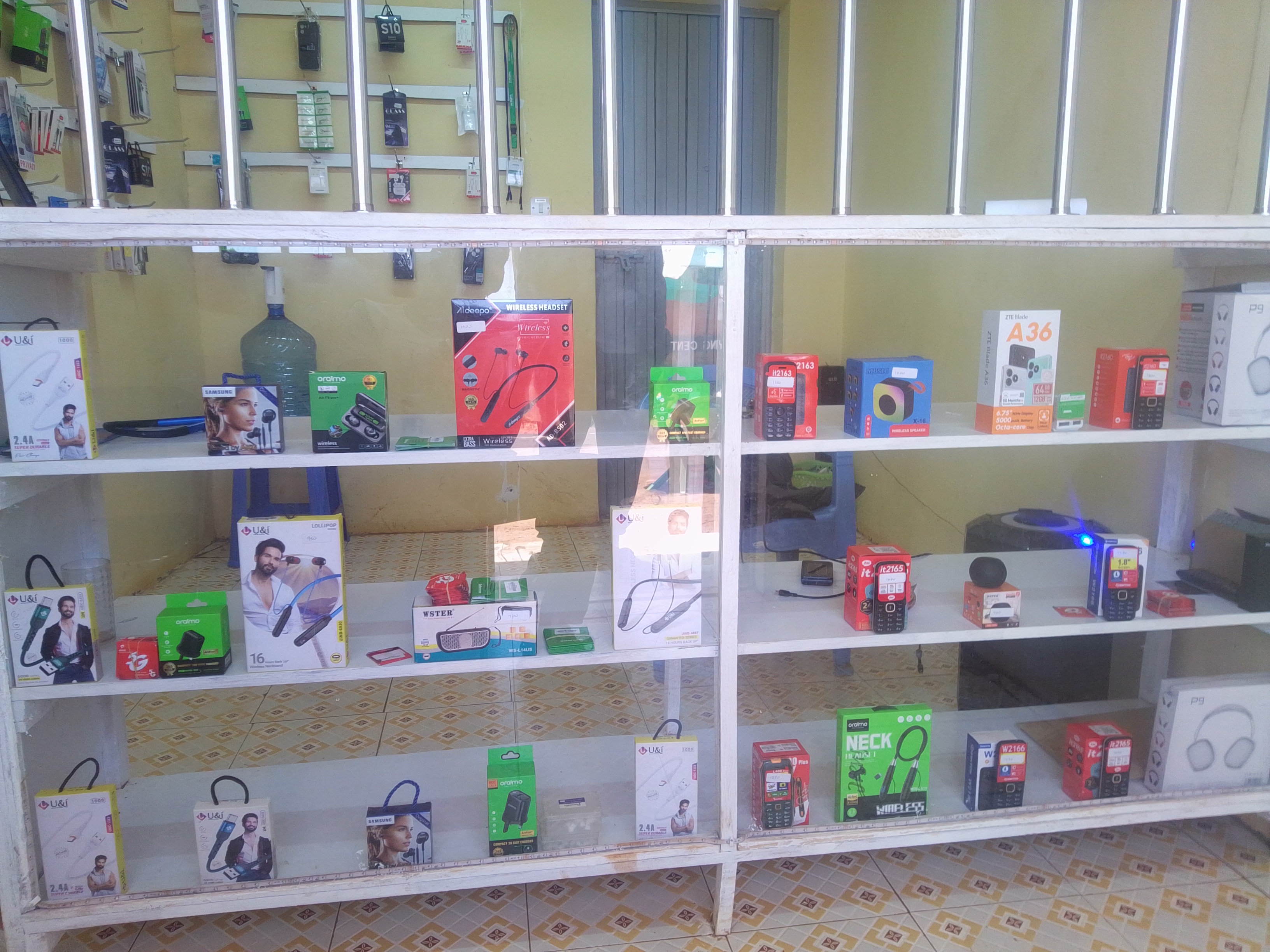 SMART GADGETS