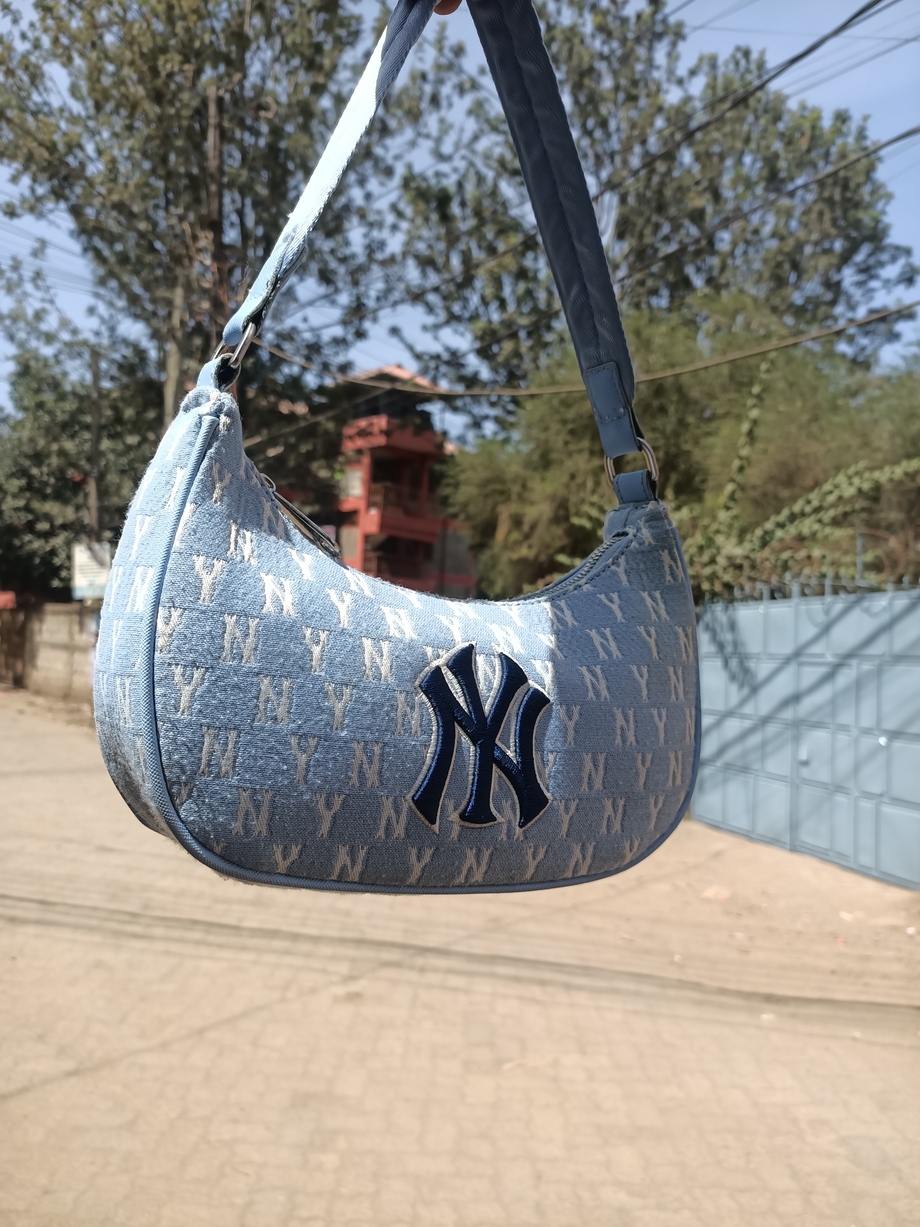SLING BAG COLLECTION